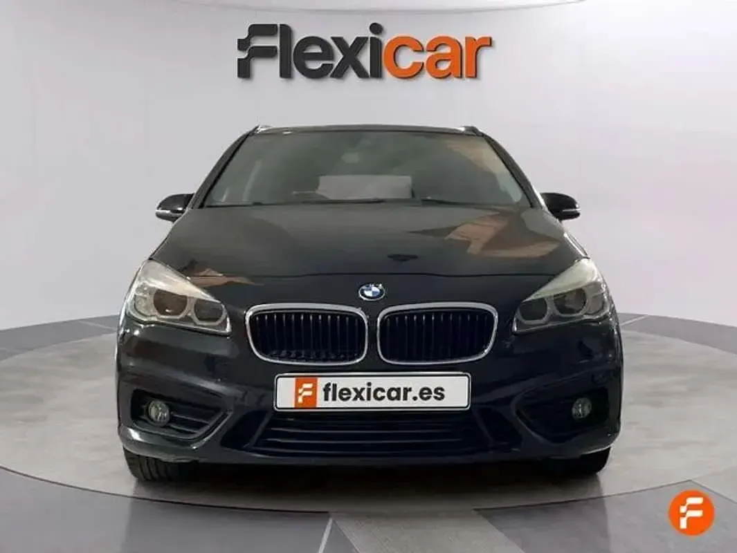 Usado BMW 218 Active Tourer 150 CV (110 kW) 2015 Negro Monovolumen