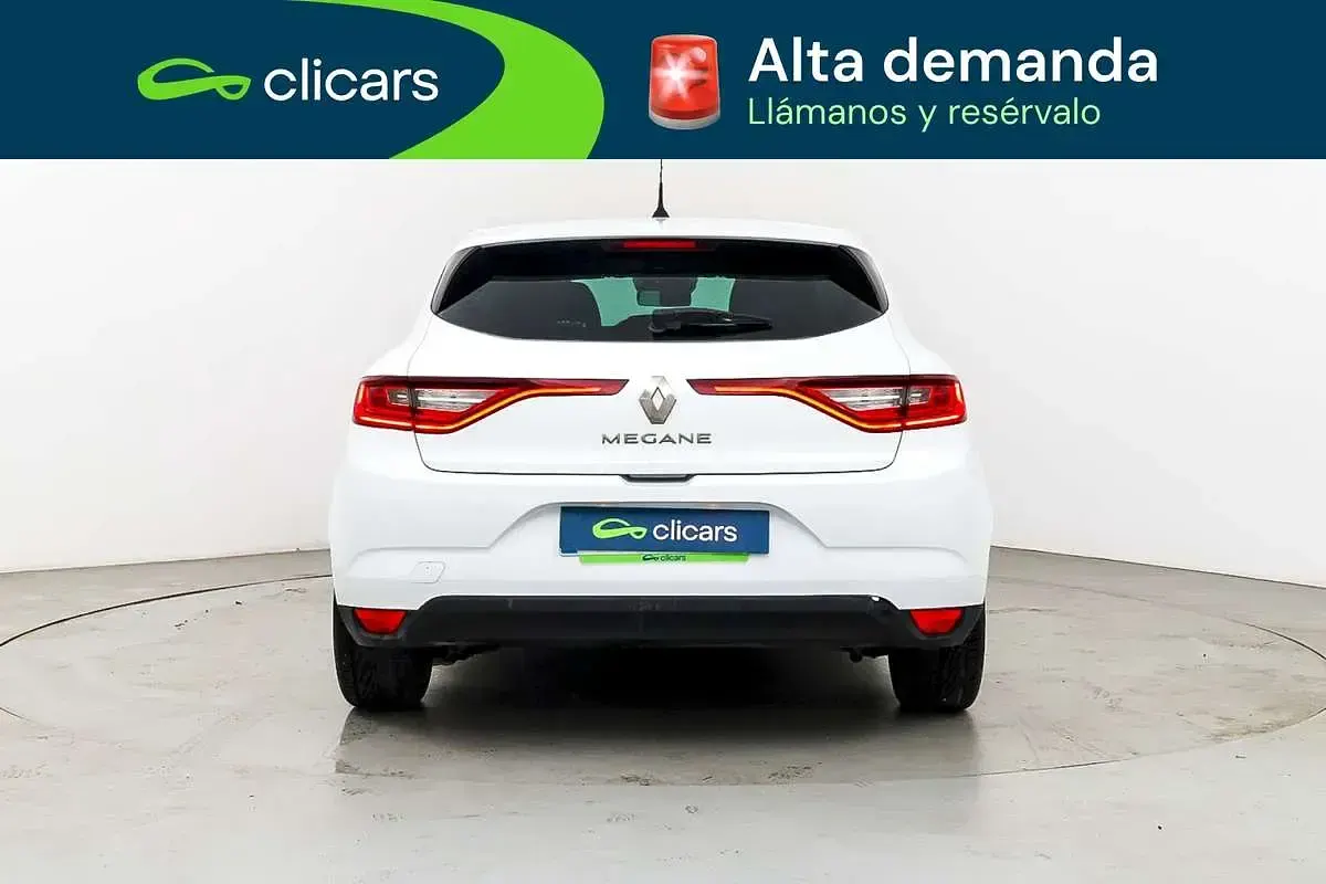 Usado Renault Mégane III Intens 90 CV (66 kW) 2016 Blanco Utilitario