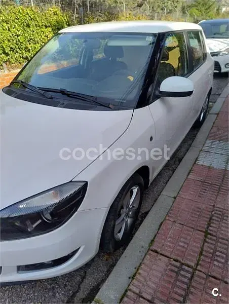 Usado Skoda Fabia 69 CV (50 kW) 2014 Blanco Berlina