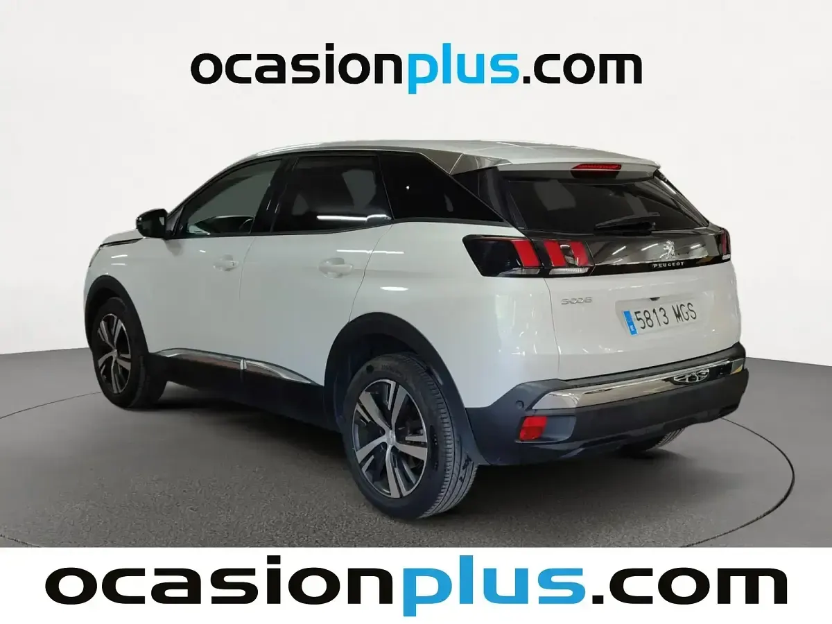 Käytetty Peugeot 3008 Allure 130 HP (95 kW) 2023 Valkoinen Katumaasturi