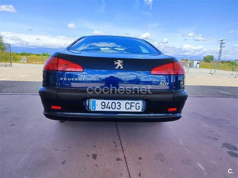Azul Usado 2003 Peugeot 607 Berlina | 4300 € - Imagen 1/4