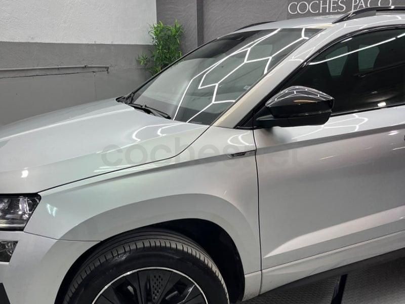 Usado Skoda Karoq SportLine 150 CV (110 kW) 2022 Gris / plata SUV