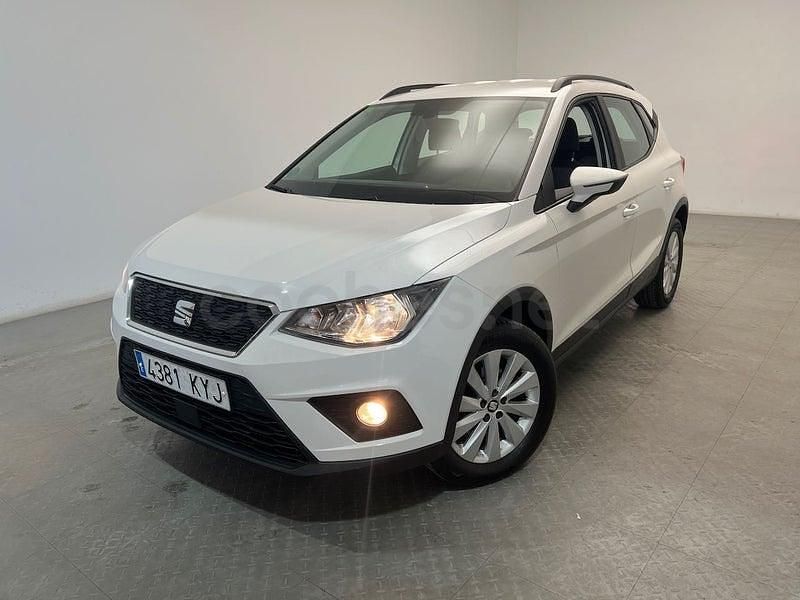 Usado Seat Arona Style 115 HP (84 kW) 2019 Branco SUV