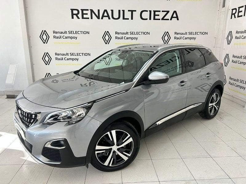 Usado Peugeot 3008 Allure 130 CV (95 kW) 2020 Gris / plata SUV