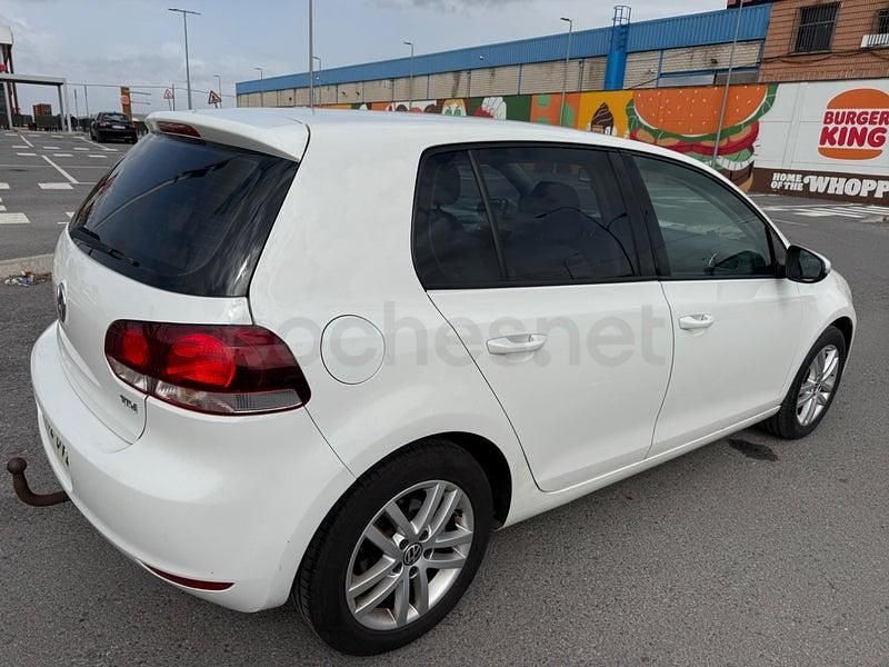 Usado VW Golf VI 105 CV (77 kW) 2010 Blanco Utilitario