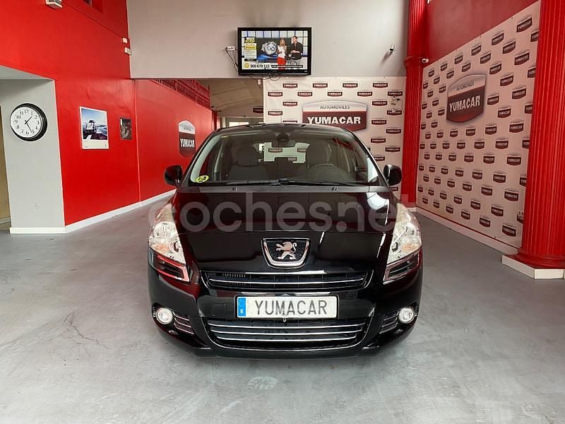 Negro Usado 2013 Peugeot 5008 Access Monovolumen | 5990 € (Super precio) - Imagen 1/4