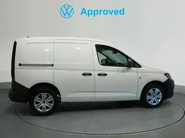 Usado VW Caddy 102 CV (75 kW) 2025 Blanco Monovolumen