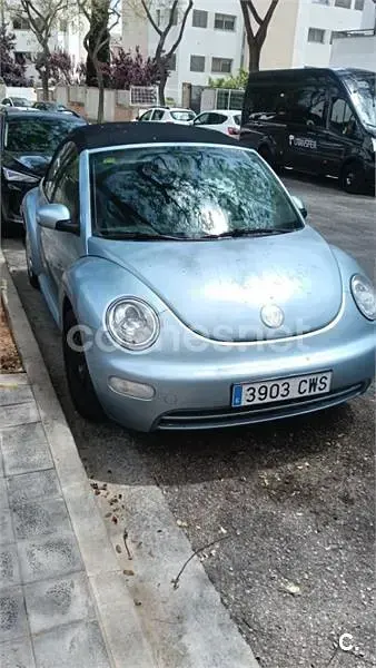 Usado VW New Beetle 102 CV (75 kW) 2004 Azul Utilitario