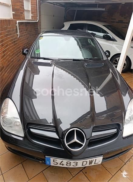 Usado Mercedes SLK280 231 CV (169 kW) 2006 Negro Descapotable