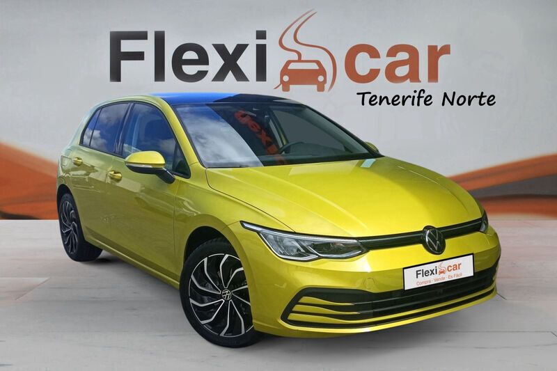 Amarillo Usado 2023 VW Golf VIII Berlina | 19.890 € (Super precio) - Imagen 1/4