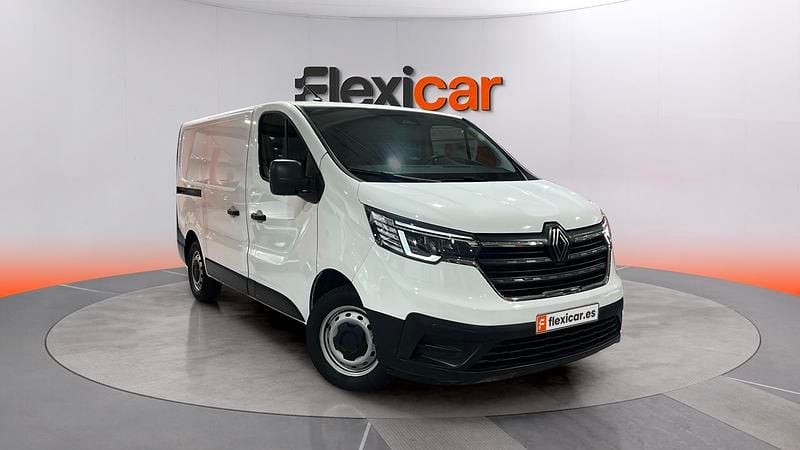 Käytetty Renault Trafic 131 HP (96 kW) 2025 Tila-auto