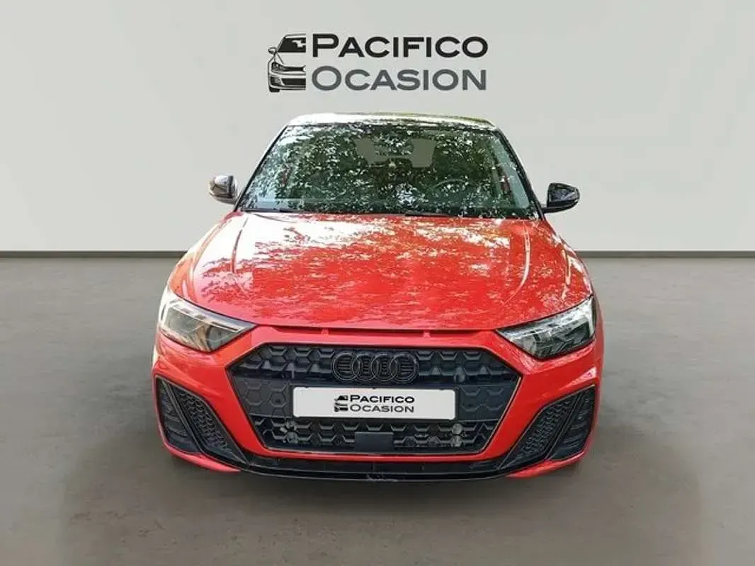 Usado Audi A1 Sportback Black Edition 150 CV (110 kW) 2022 Rojo Utilitario