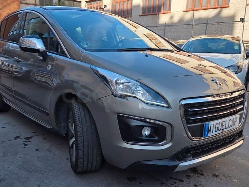 Usado Peugeot 3008 Crossway 120 CV (88 kW) 2015 Beige Familiar