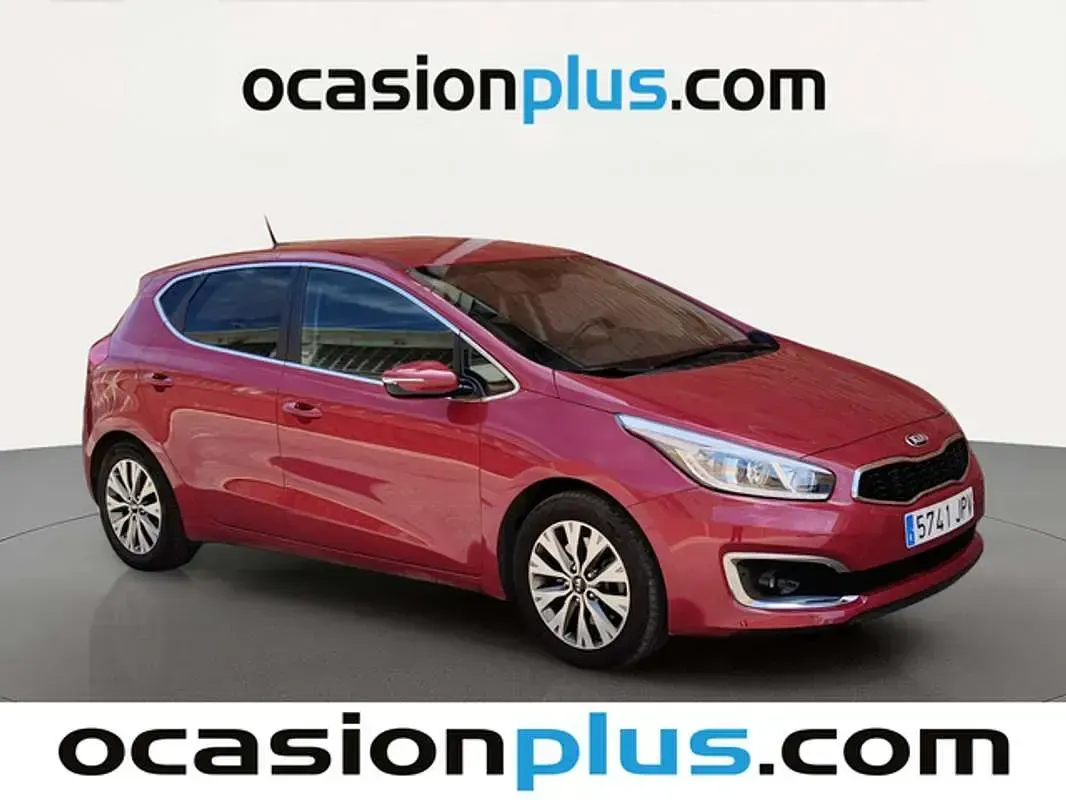 Usado Kia Ceed GT 136 CV (100 kW) 2016 Rojo Utilitario