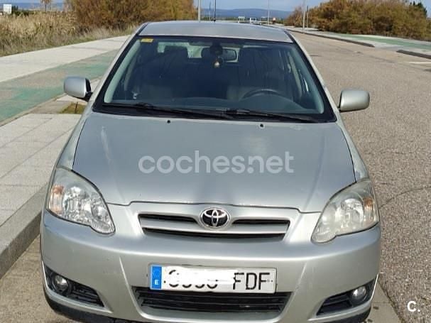 Usado Toyota Corolla Luna 116 CV (85 kW) 2006 Gris / plata Berlina