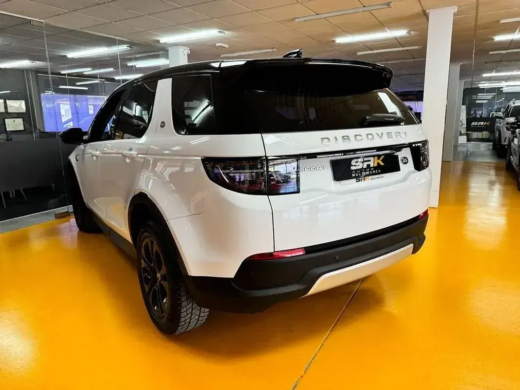 Usado Land Rover Discovery Sport HSE 150 CV (110 kW) 2020 Blanco SUV