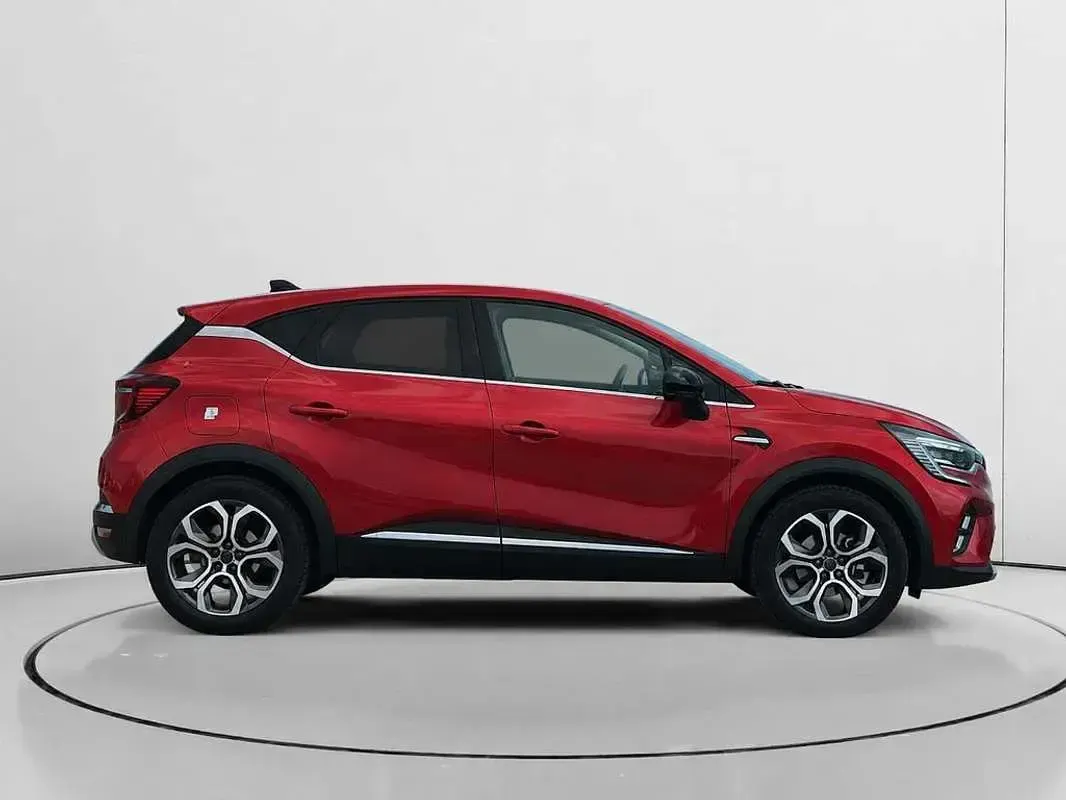 Usado Renault Captur Techno 143 CV (105 kW) 2024 Rojo SUV