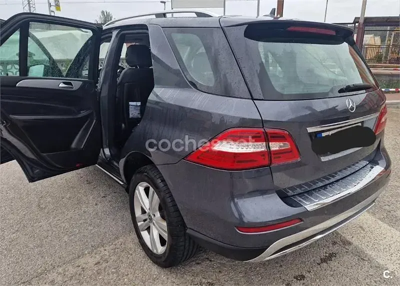 Usado Mercedes ML350 258 CV (189 kW) 2012 Gris / plata SUV