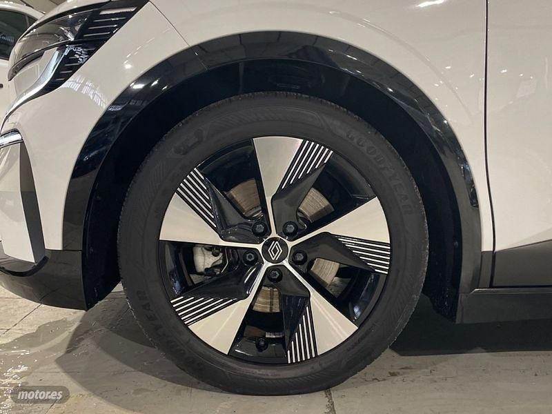 Usado Renault Megane E-Tech Equilibre 95 kW (130 CV) 2023 Blanco Berlina