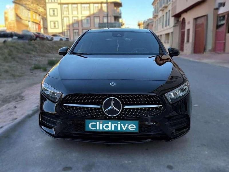 Usado Mercedes A200 150 CV (110 kW) 2022 Negro Berlina