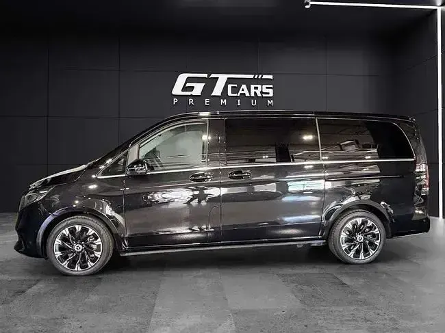 Usado Mercedes V250 Avantgarde 190 CV (139 kW) 2025 Negro Monovolumen
