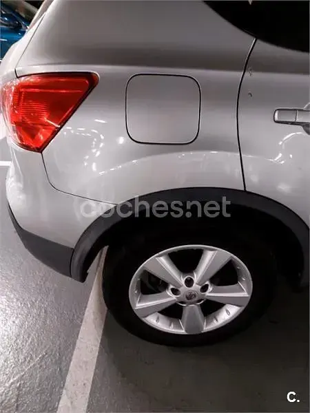 Usado Nissan Qashqai Tekna 140 CV (102 kW) 2008 Gris / plata SUV