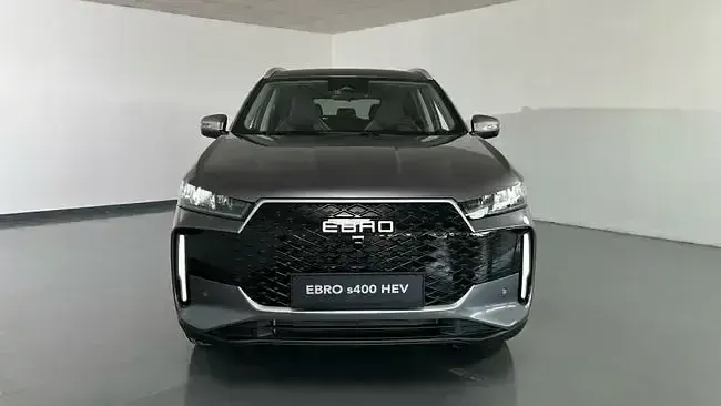 Usado Ebro s400 211 CV (155 kW) 2025 Gris SUV