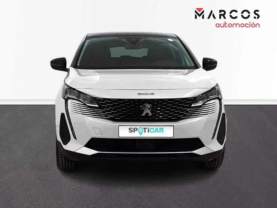 Usado Peugeot 3008 Allure 130 CV (95 kW) 2022 Blanco SUV