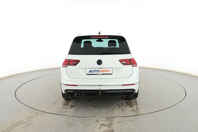 Käytetty VW Tiguan Advance 150 HP (110 kW) 2016 Valkoinen Katumaasturi