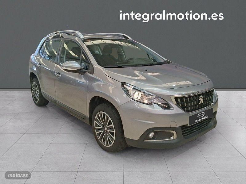 Usado Peugeot 2008 Active 102 CV (75 kW) 2019 Gris SUV