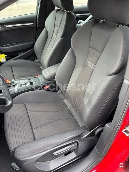 Usado Audi e-tron Design 204 CV (150 kW) 2019 Rojo SUV