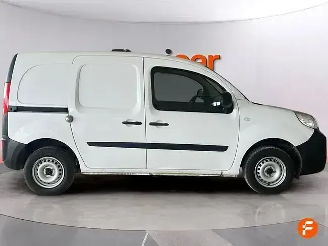 Usado Renault Kangoo 75 CV (55 kW) 2019 Blanco Monovolumen
