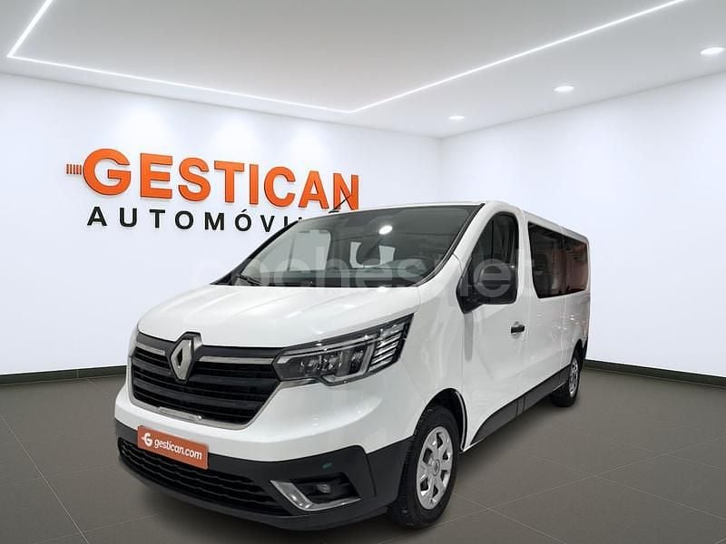 Blanco Usado 2023 Renault Trafic Equilibre Van | 29.990 € (Buen precio) - Imagen 1/4