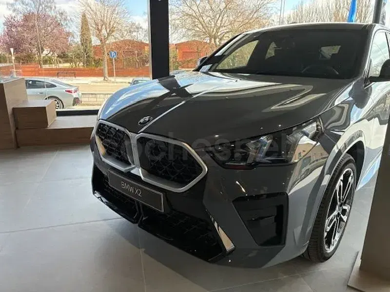 Nuevo BMW X2 163 CV (119 kW) 2026 Gris / plata SUV