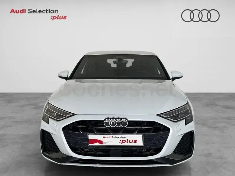 Usado Audi A3 204 CV (150 kW) 2026 Blanco Berlina