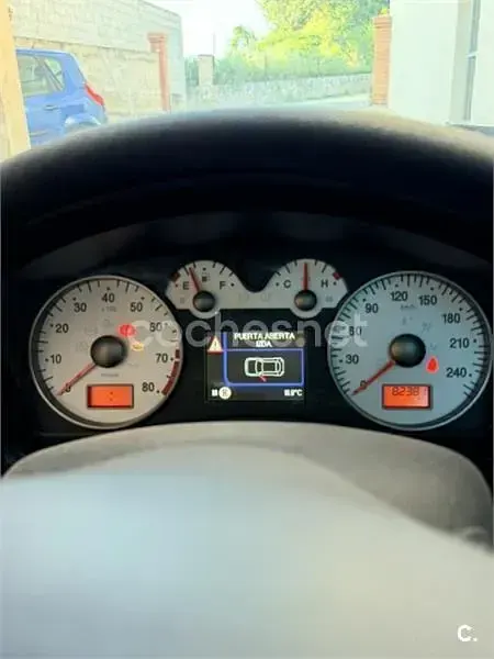 Usado Fiat Stilo Abarth 170 CV (125 kW) 2002 Gris / plata Berlina