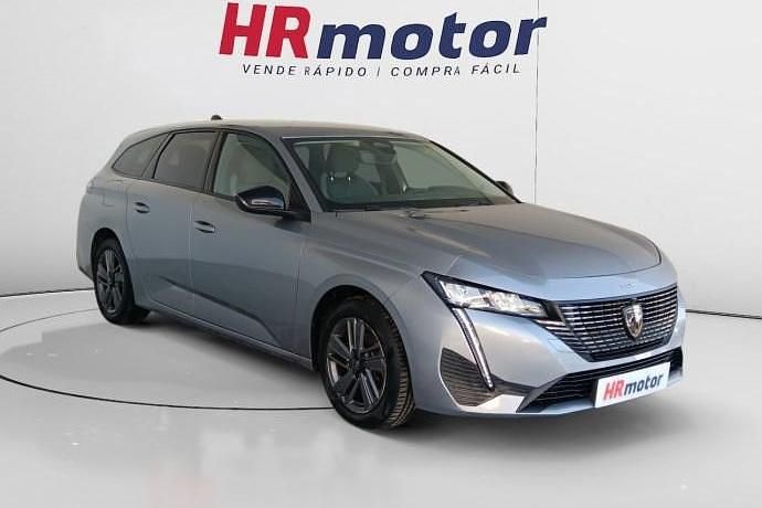 Usado Peugeot 308 Allure 132 CV (97 kW) 2023 Gris Familiar