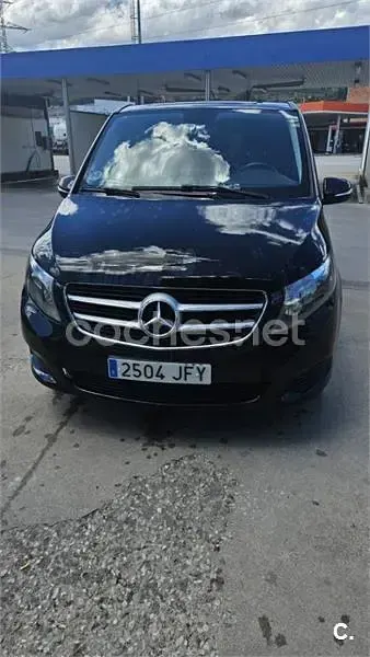 Usado Mercedes V220 Avantgarde 163 CV (119 kW) 2015 Negro Monovolumen
