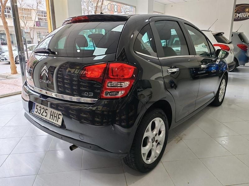 Usado Citroën C3 75 CV (55 kW) 2011 Negro Berlina
