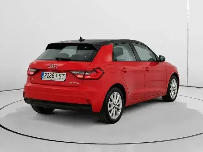 Usado Audi A1 Advanced Plus 95 CV (69 kW) 2021 Rojo SUV