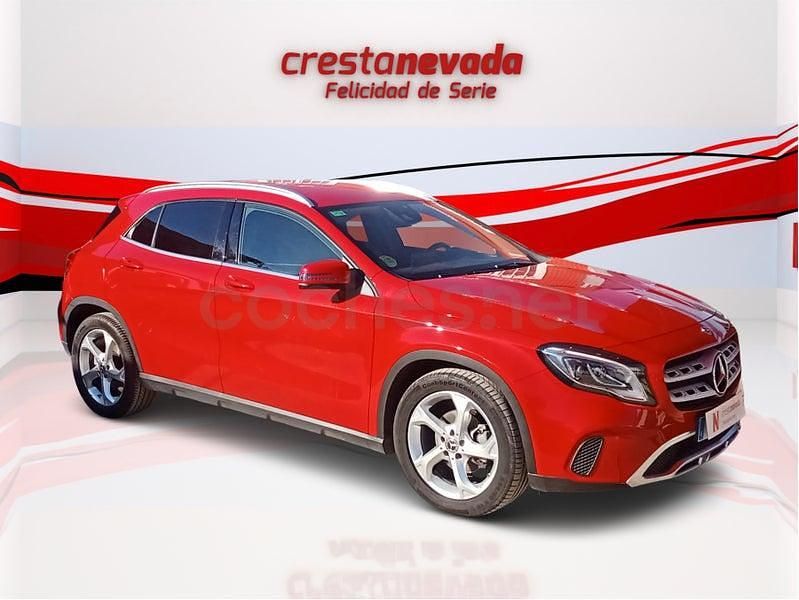 Usado Mercedes GLA200 136 HP (100 kW) 2018 Vermelho SUV