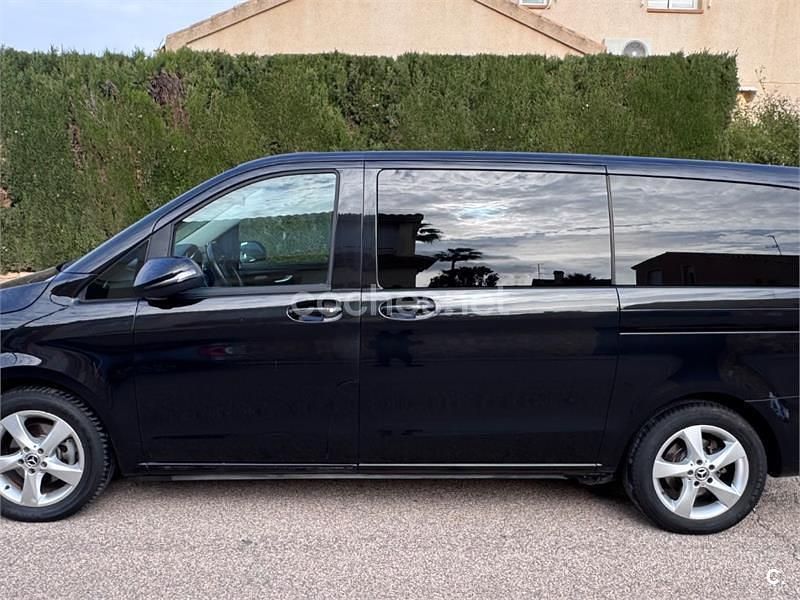 Usado Mercedes V220 Avantgarde 163 CV (119 kW) 2021 Negro Monovolumen