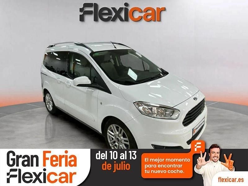 Blanco Usado 2017 Ford Tourneo Courier Titanium Monovolumen | 12.990 € (Un poco caro) - Imagen 1/4