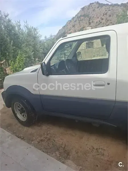 Usado Suzuki Jimny 85 CV (62 kW) 2018 Blanco SUV