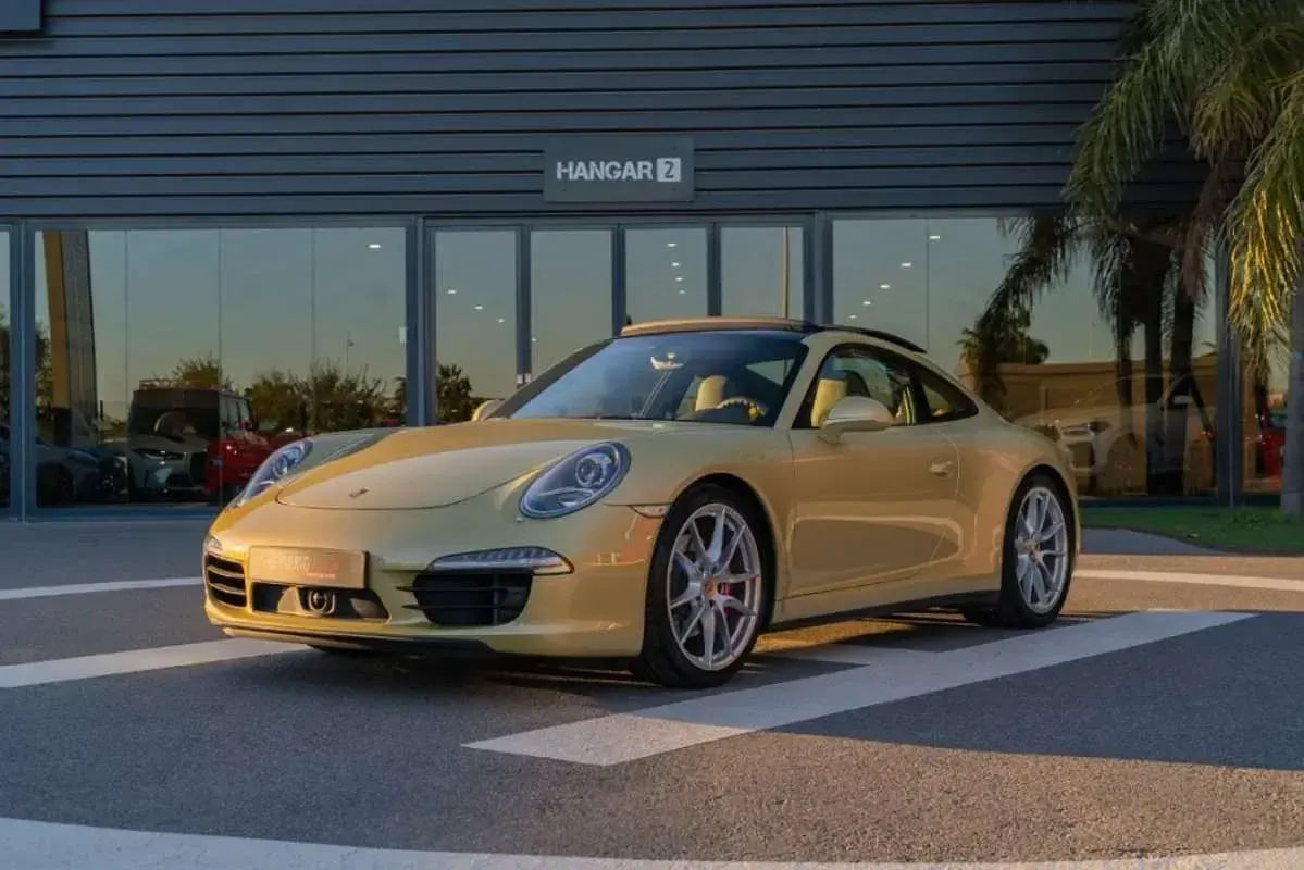 Usado Porsche 911 Carrera 4S 400 CV (294 kW) 2013 Amarillo Coupe