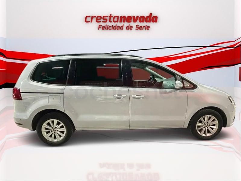 Usado Seat Alhambra Style 150 CV (110 kW) 2022 Gris / plata Monovolumen