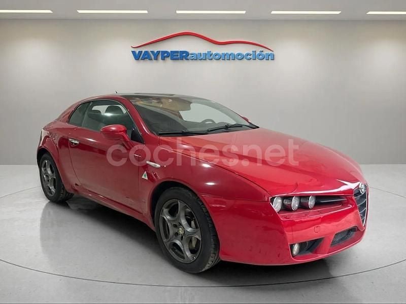 Rojo Usado 2006 Alfa Romeo Brera Coupe | 9500 € - Imagen 1/4