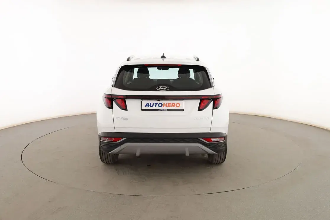Usado Hyundai Tucson 150 CV (110 kW) 2022 Blanco SUV
