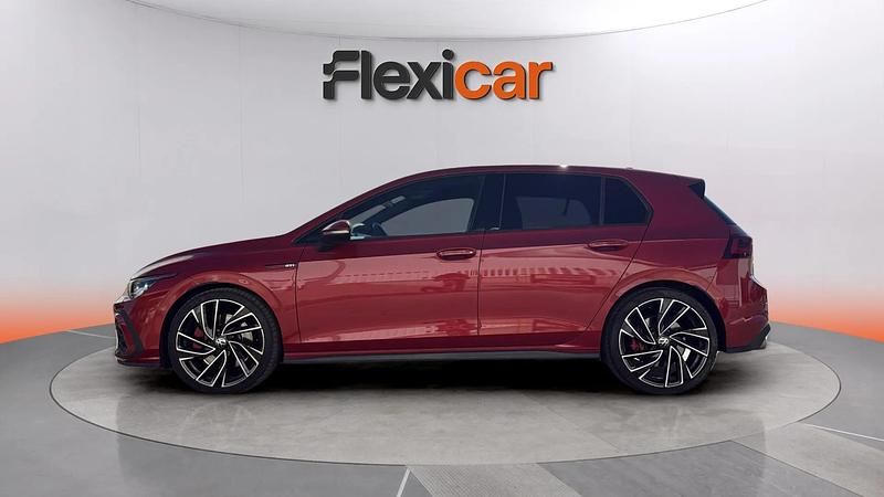 Usado VW Golf VIII GTI 245 CV (180 kW) 2021 Rojo Utilitario