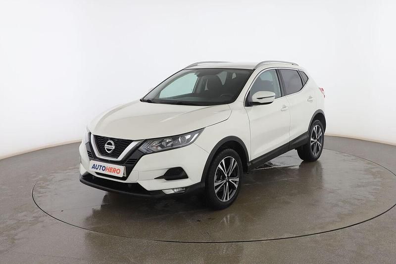 Usado Nissan Qashqai N-Connecta 116 CV (85 kW) 2021 Blanco SUV